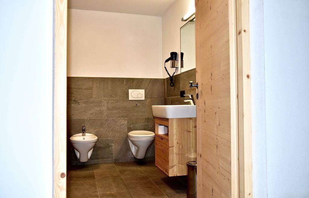 Putzerhof Aparthotel Funes  Ngoại thất bức ảnh